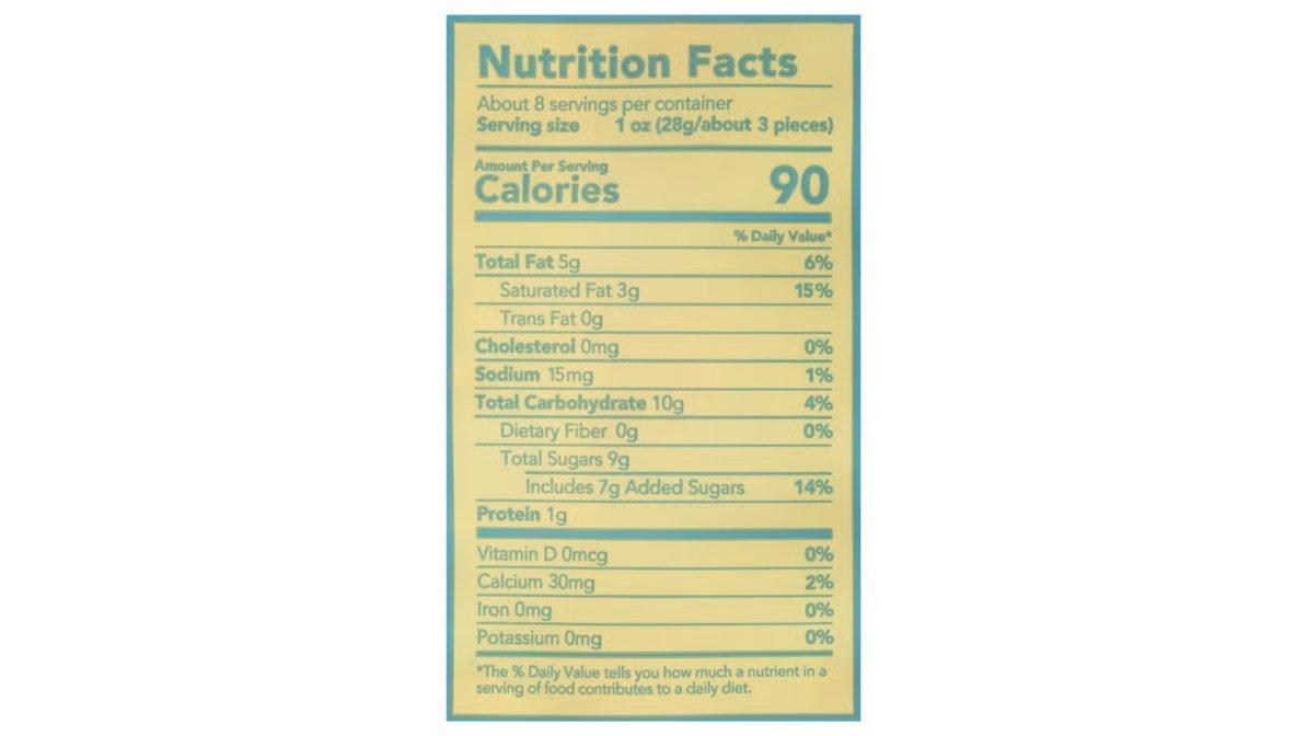 Tru Fru Frozen Fresh Strawberries in White & Milk Chocolate (8 oz) - Image 3