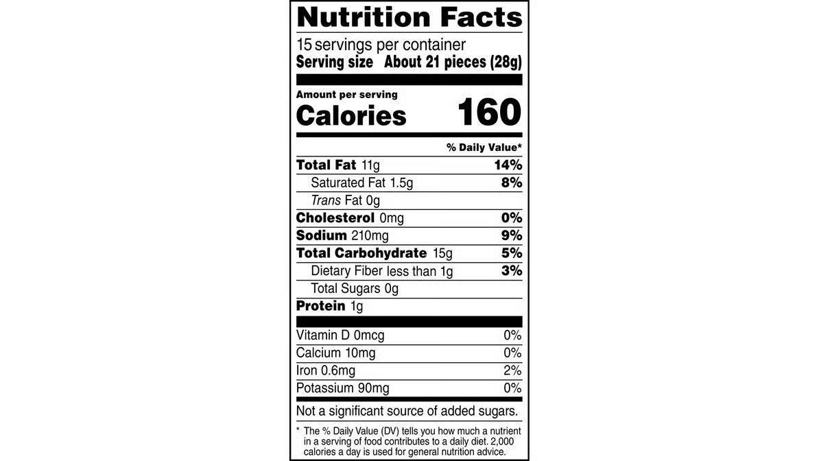 Cheetos Crunchy Flamin' Hot Cheese Flavored Snacks (15 oz) - Image 2