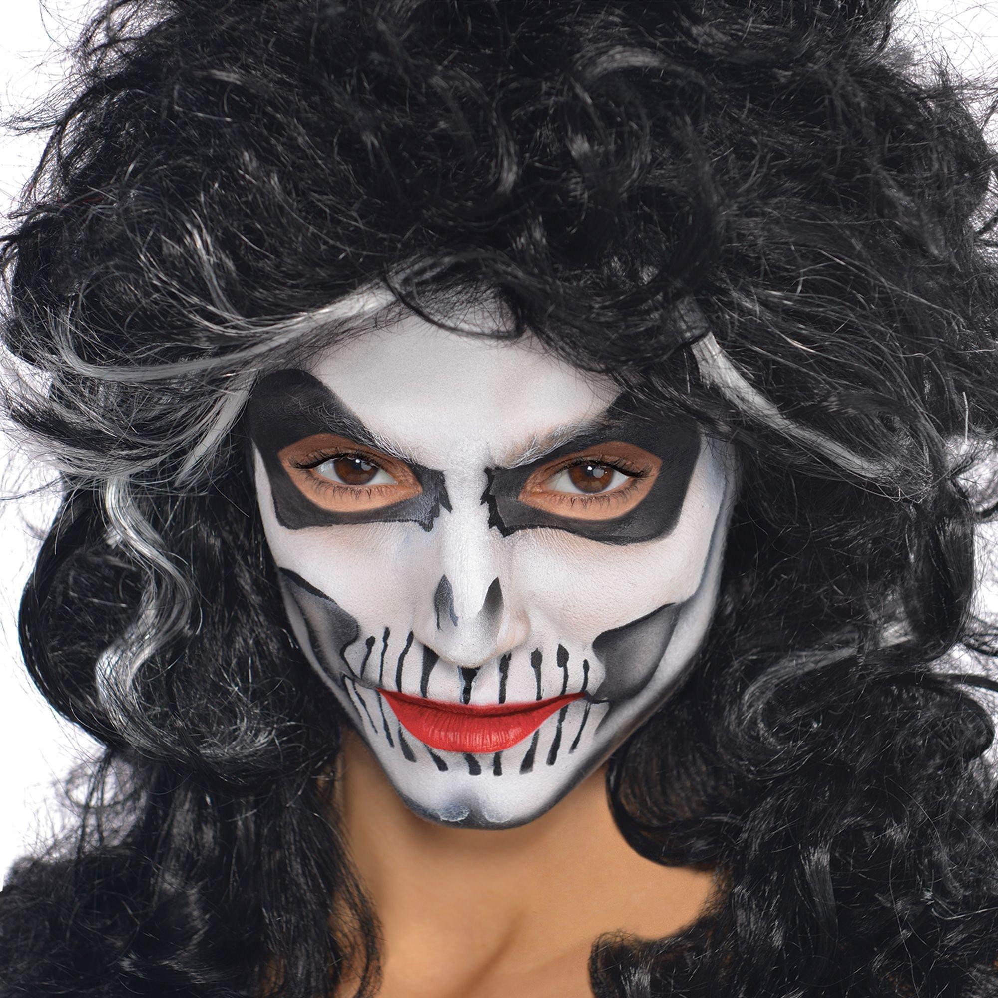 TEST Black & White Makeup Sticks 2ct - Image 3