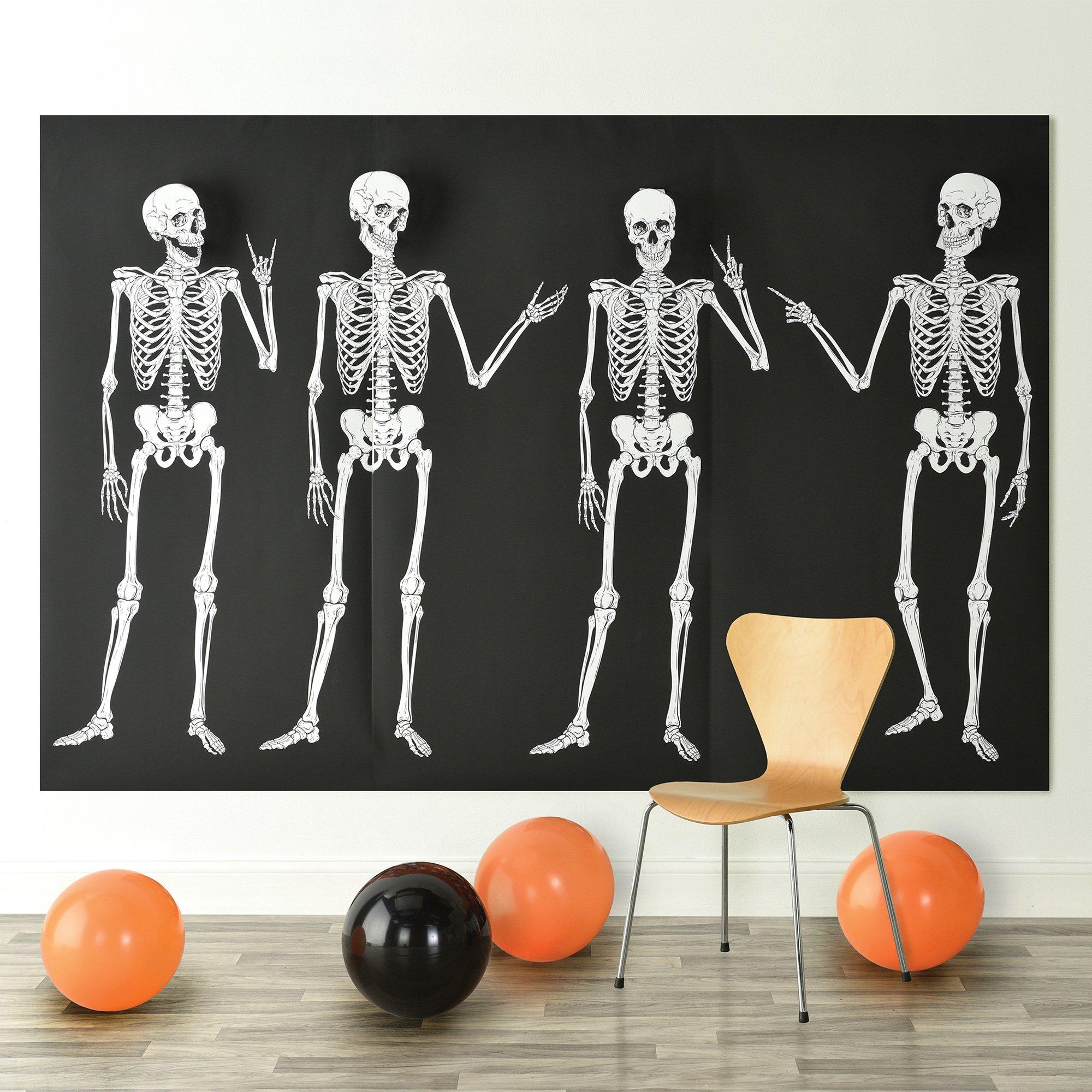 Skeleton Plastic Scene Setter Kit. 7pc