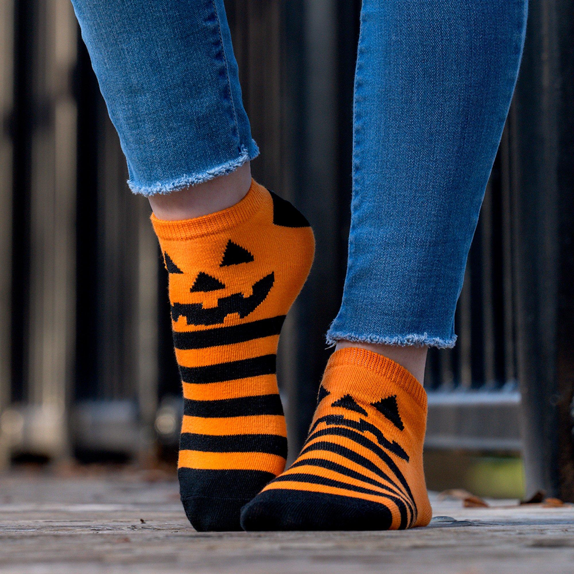 Striped Halloween Jack-o'-Lantern Ankle Socks - Image 2