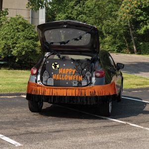 Halloween Trunk-or-Treat Decorating Kit. 16pc